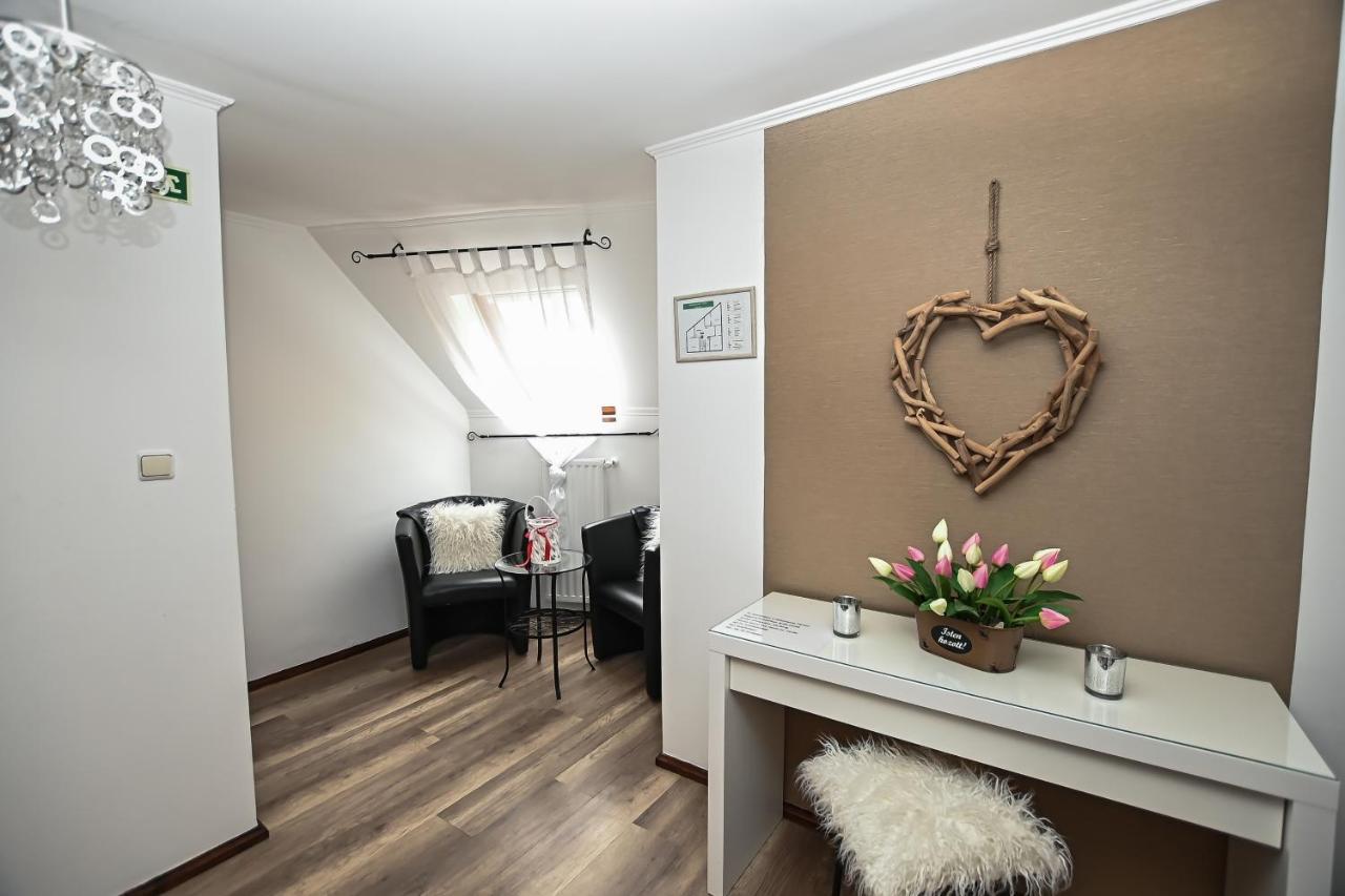 Vasko Panzio Borpince Bed & Breakfast Tokaj Dış mekan fotoğraf