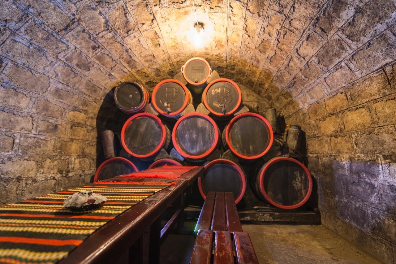 Vasko Panzio Borpince Bed & Breakfast Tokaj Dış mekan fotoğraf
